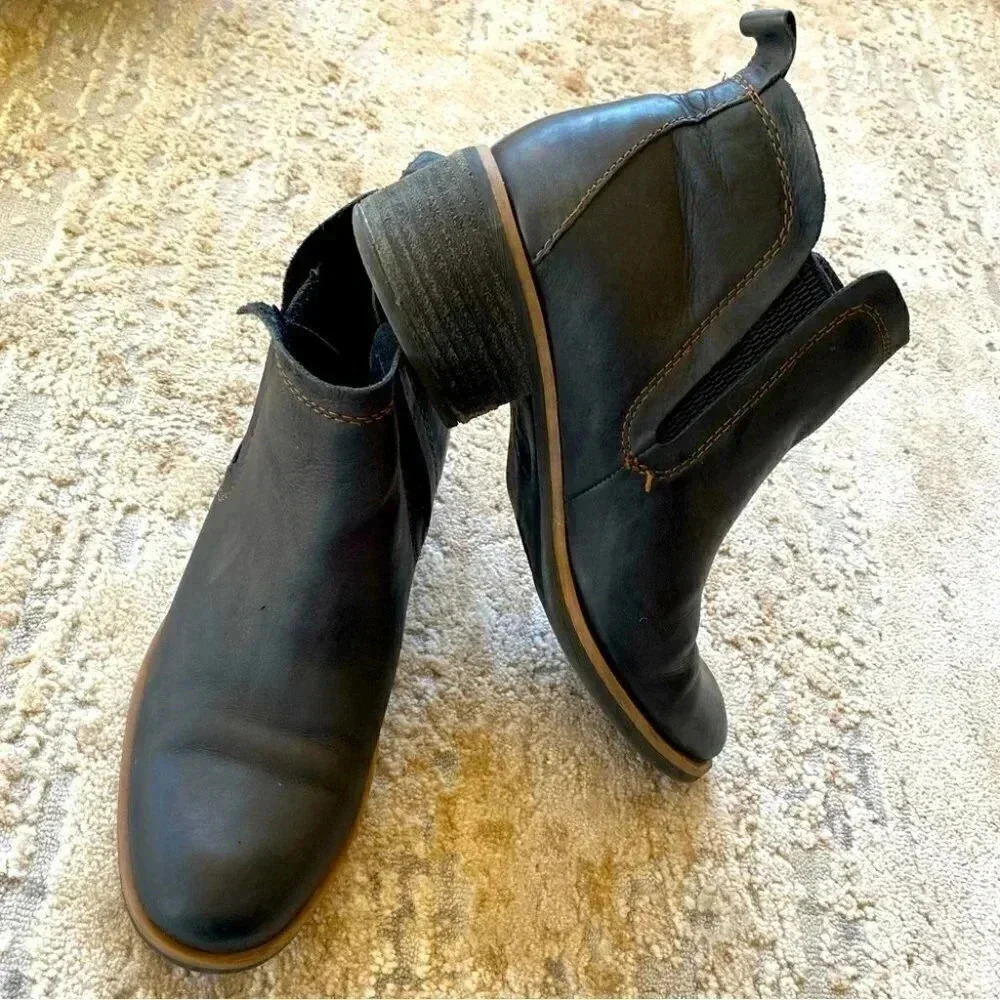Kork Ease Mindo Leather Black Ankle Boots Booties: 7